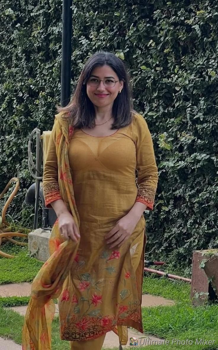 राधा मावरी